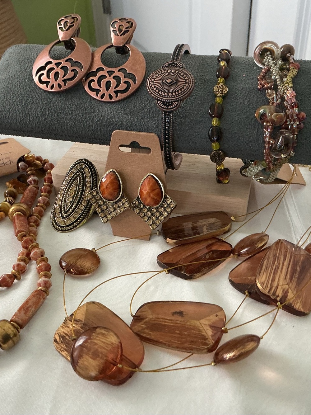 RESELLERS 9-Piece Copper-Tone Jewelry Lot Vintage